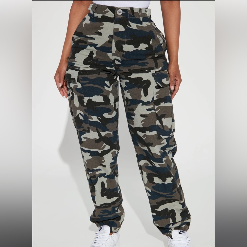 Cadet Kim Oversized Camo Pants-Navy/Combo